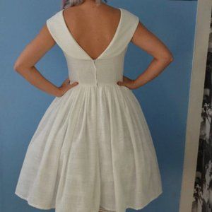 Classic white 1950s style roll collar Marilyn Monroe dress with underskirt
